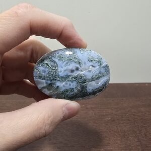 Ocean Grass Crystal Palmstone #B (aka Moss Agate)
